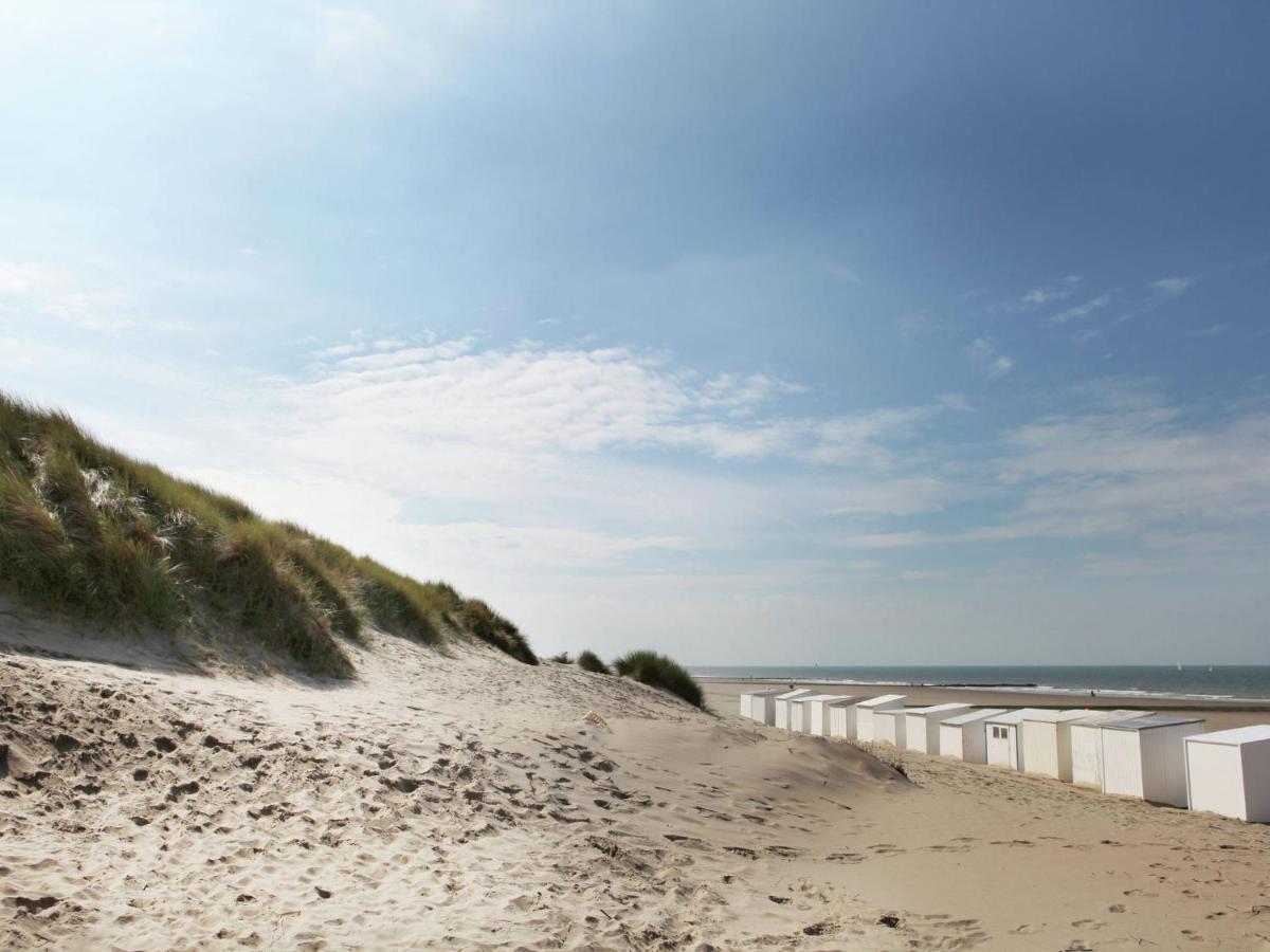 Lovely Apartment Near The Sea Bredene Exterior photo